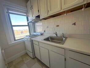 1234 Commonwealth Ave, Unit 15 in Boston, MA - Building Photo - Building Photo