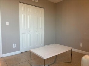 2755 Coconut Bay Ln, Unit 1313 in Sarasota, FL - Building Photo - Building Photo