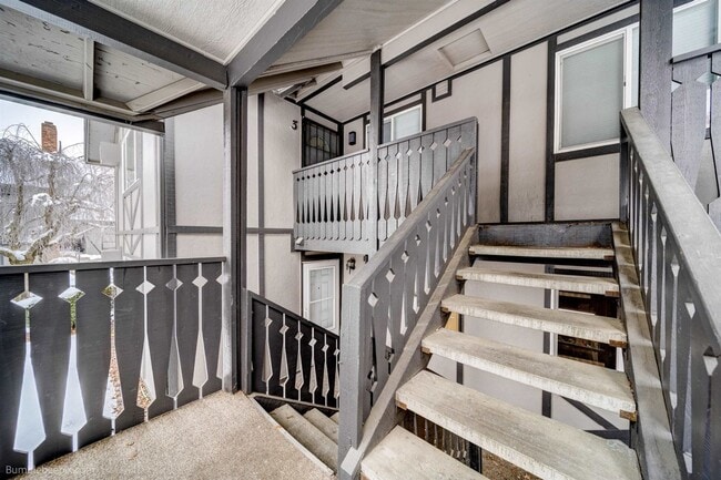 102 E Weile Ave in Spokane, WA - Building Photo - Building Photo