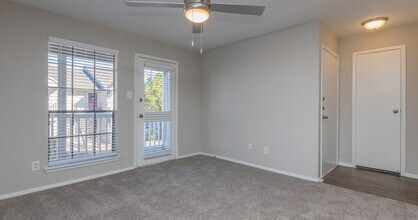 Marymont in Tomball, TX - Building Photo - Building Photo