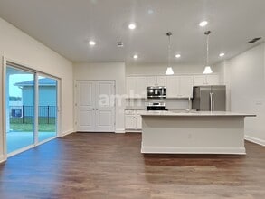 176 Elcano Ln in St. Augustine, FL - Foto de edificio - Building Photo