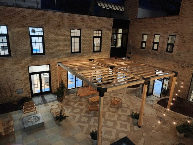 1810 N Wells St in Chicago, IL - Foto de edificio - Building Photo