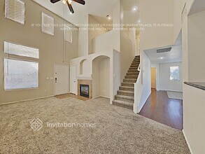 10325 Adrianna Ave in Las Vegas, NV - Building Photo - Building Photo