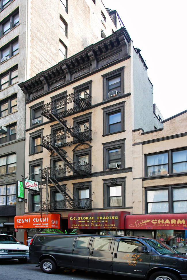 Flower 28 in New York, NY - Foto de edificio - Building Photo