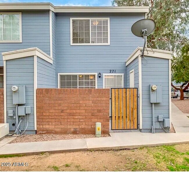2301 E University Dr in Mesa, AZ - Building Photo - Building Photo