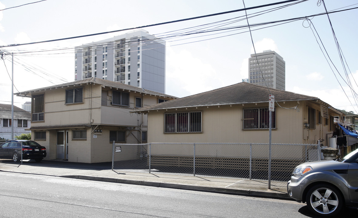 740 Piikoi St in Honolulu, HI - Foto de edificio