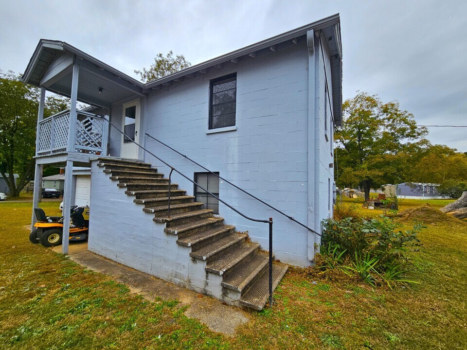 134 S Blackstock Rd in Spartanburg, SC - Building Photo