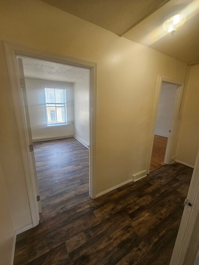 226 Lincoln Way W in Chambersburg, PA - Building Photo - Building Photo