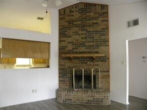 319 Branson Rd in Roanoke, TX - Building Photo - Building Photo