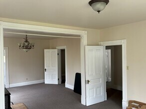 731 Main St in Weaverville, CA - Building Photo - Building Photo