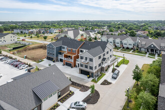 7211 Kentwell Ln in Lincoln, NE - Building Photo - Building Photo