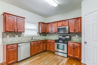 3361 Marla Blvd NW in Peachtree Corners, GA - Building Photo - Building Photo