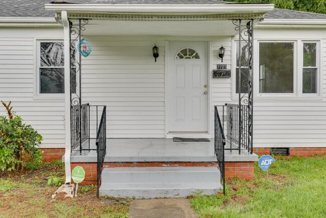 property at 7725 Fayver Ave