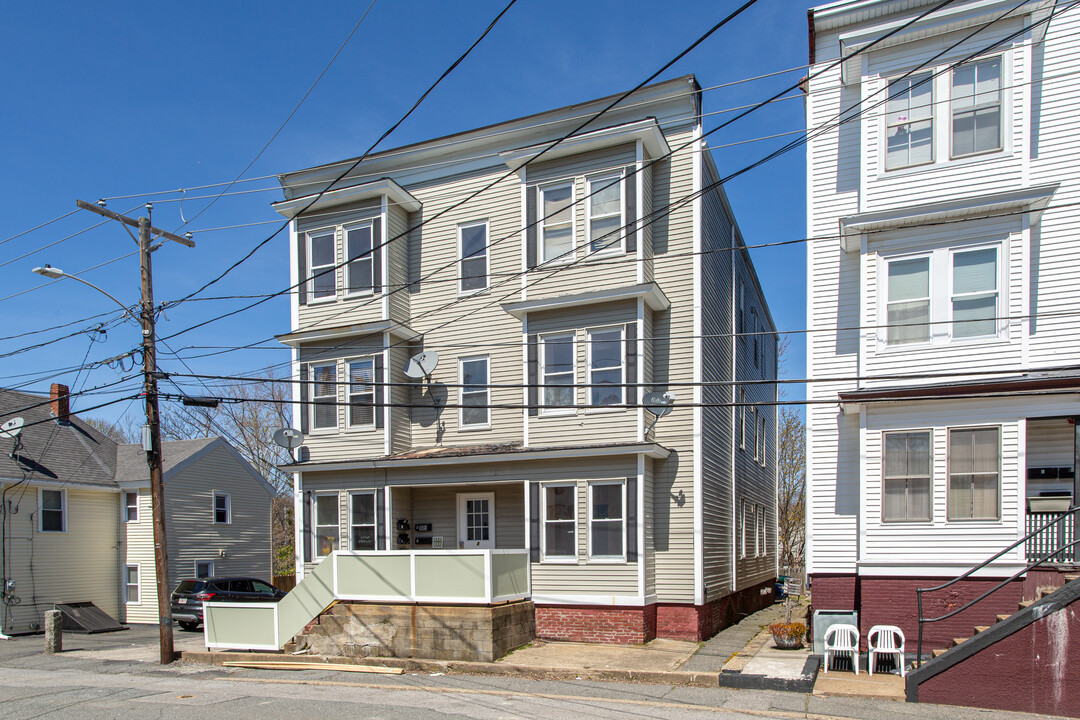 8 Fair St in Gloucester, MA - Foto de edificio