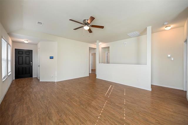 3408 Robin Rd in Ennis, TX - Building Photo - Building Photo