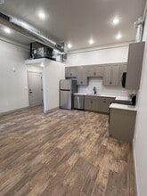 12 E Main St in Champaign, IL - Building Photo - Building Photo