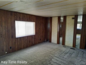 1435 Trane Rd in Bullhead City, AZ - Building Photo - Building Photo