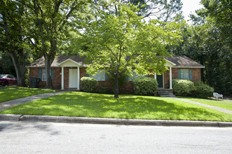 North Pierce Circle Duplexes in Macon, GA - Building Photo - Building Photo