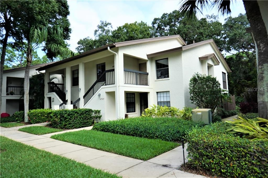 4767 Winslow Beacon-Unit -25 in Sarasota, FL - Foto de edificio