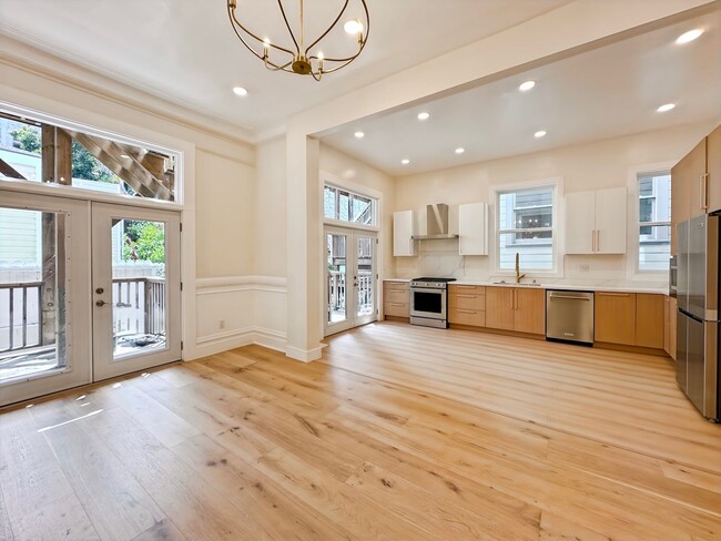 1417 Golden Gate Ave