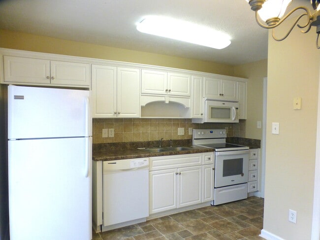 144 Brandimere Drive in Grovetown, GA - Building Photo - Building Photo