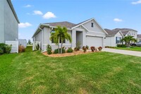 13911 Smiling Daisy Pl in Riverview, FL - Building Photo - Building Photo