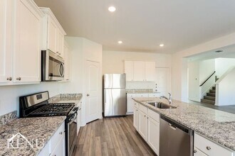 10819 Juliette Pass in Converse, TX - Foto de edificio - Building Photo