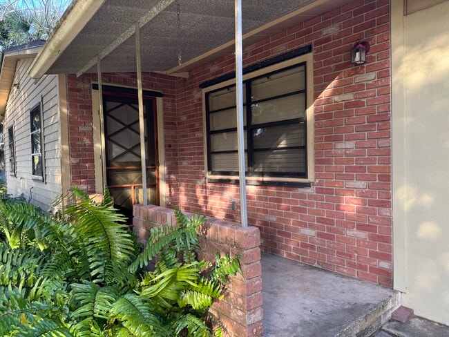 5900 N Courtenay Pkwy in Merritt Island, FL - Building Photo - Building Photo