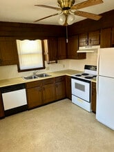 1304 Faith Dr in Salina, KS - Building Photo - Building Photo