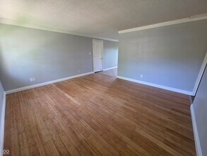 10359 Chris Dr in Indianapolis, IN - Building Photo - Building Photo