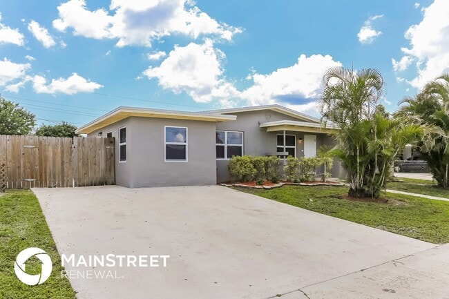 402 S 12th St in Lantana, FL - Building Photo - Building Photo