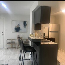 16 Broadway St in Elsa, TX - Building Photo - Building Photo