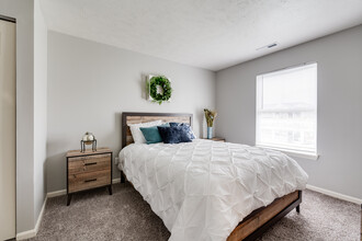 Spring Lake Apartments in Granger, IN - Foto de edificio - Interior Photo