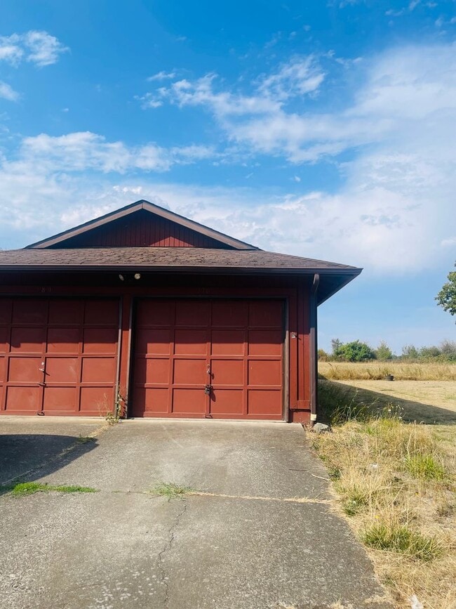 property at 770 W Airway Rd