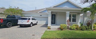 1707 Snapper St in St. Cloud, FL - Building Photo