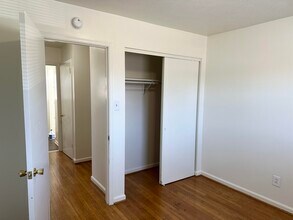 1620 Thirlstane Ct in Lexington, KY - Building Photo - Building Photo