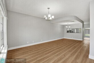 4903 SW 31st Terrace in Fort Lauderdale, FL - Building Photo - Building Photo