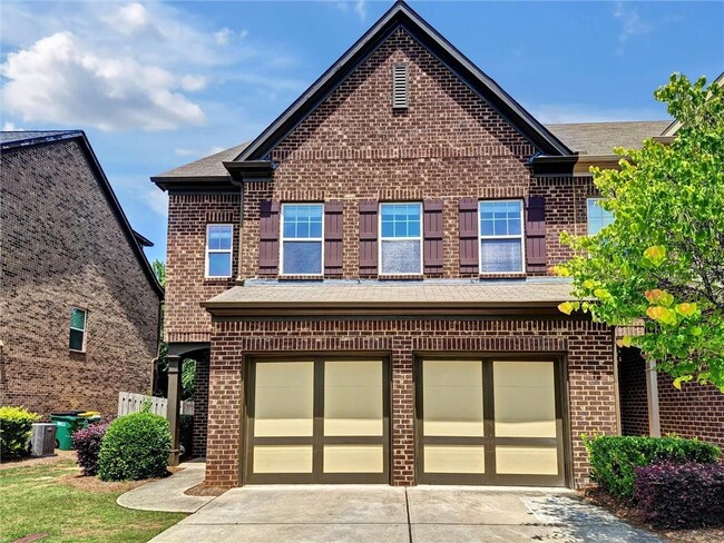 property at 2121 Greencrest Cir
