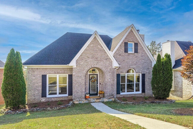 1565 Bent River Cir in Vestavia Hills, AL - Building Photo - Building Photo