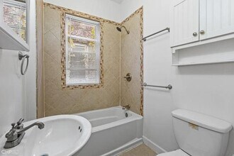 6216 S Indiana Ave in Chicago, IL - Building Photo - Building Photo