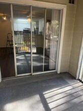 2201 Metropolitan Way in Orlando, FL - Building Photo - Building Photo