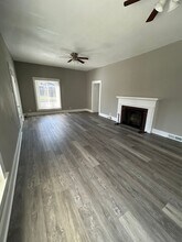 702 W 1st St in Pittsburg, KS - Building Photo - Building Photo