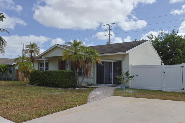 property at 3470 SW 4th St