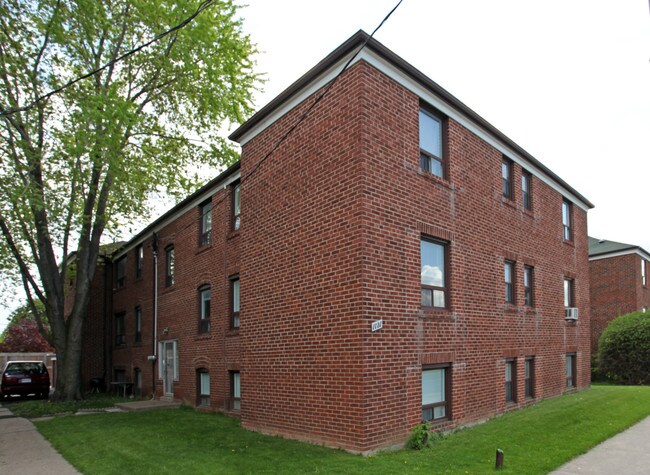 1131 O'connor Dr in Toronto, ON - Building Photo - Building Photo