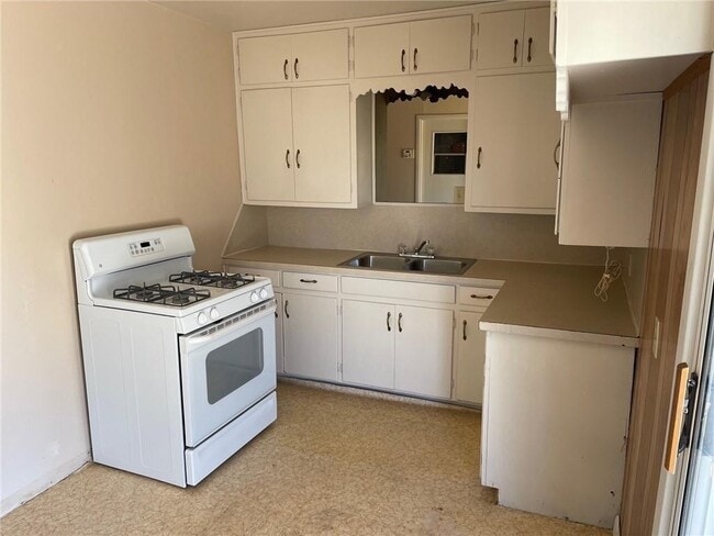 3902 SE 10th Pl in Del City, OK - Building Photo - Building Photo