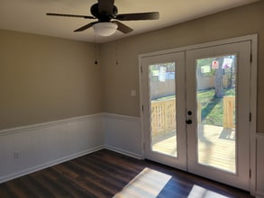 3904 Robert E Lee Dr in Hopewell, VA - Building Photo - Building Photo