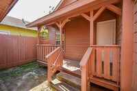 6631 Avenue S photo'