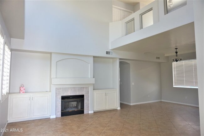 1319 E Cathedral Rock Dr in Phoenix, AZ - Building Photo - Building Photo