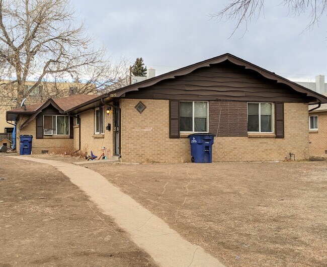 1009 Emporia St Rentals in Aurora, CO