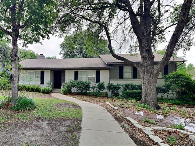 3554 Creston Ct in Fort Worth, TX - Building Photo